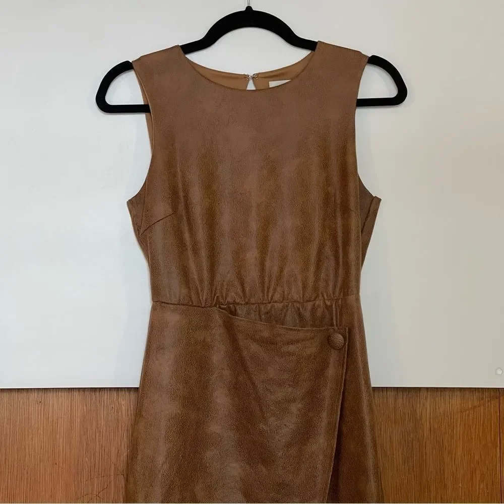 NWT Nordstrom Flattering Vegan Leather Sheath Dress + Slit in Camel Beige SZ S - Picture 12 of 15